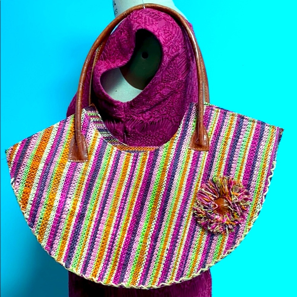 Rainbow straw bag